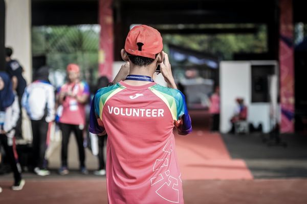Cheer for Volunteers